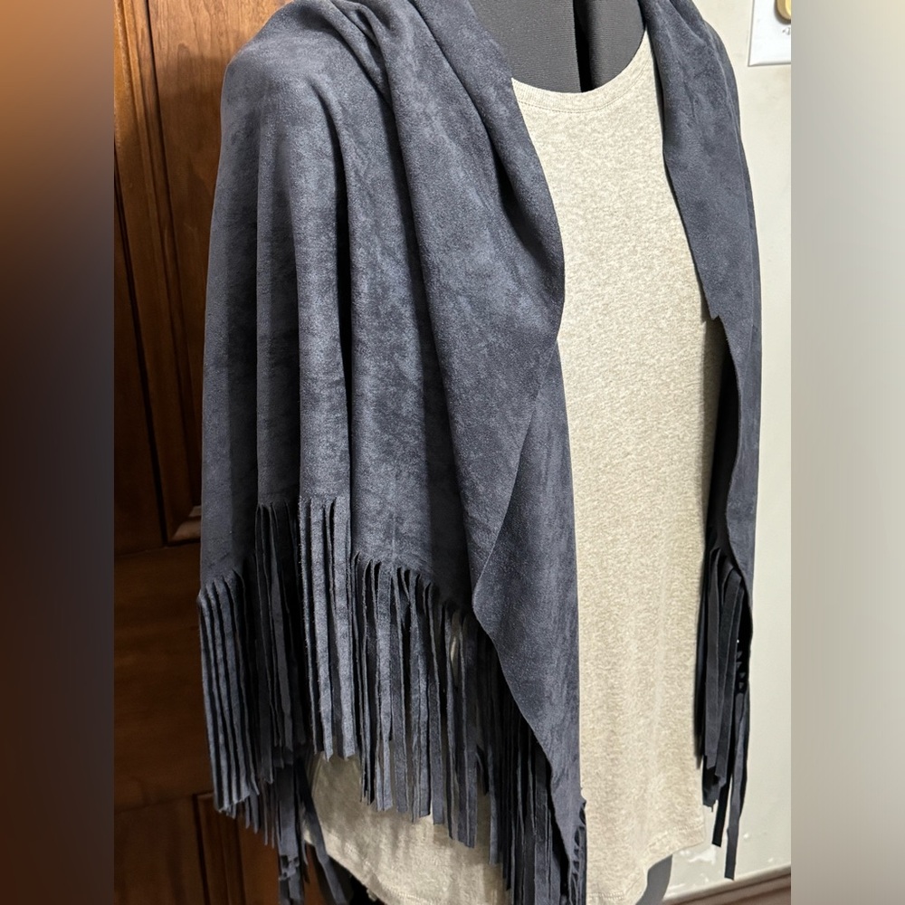 NEW Stitchfix-Shihreen Gray Faux Suede Wrap with Tassels
